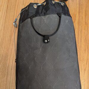 Pacesafe travelsafe 12L GII